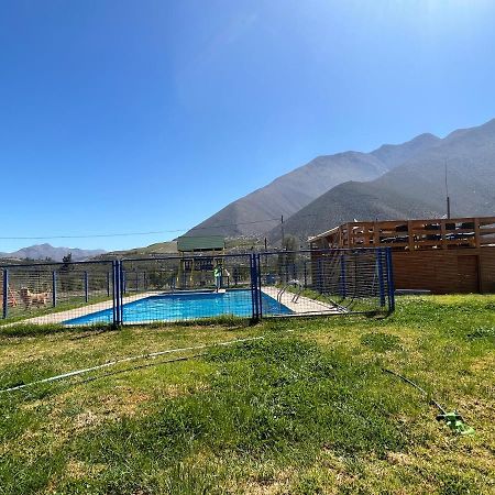 Cabanas Vicuna Cielo De Peralillo - Valle De Elqui Exterior photo