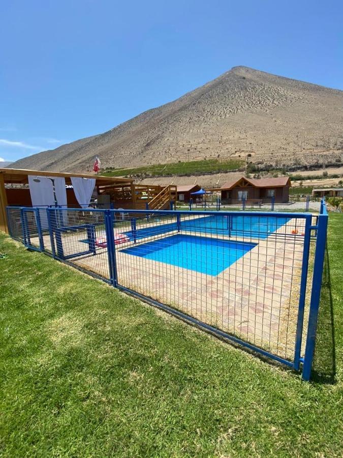 Cabanas Vicuna Cielo De Peralillo - Valle De Elqui Exterior photo