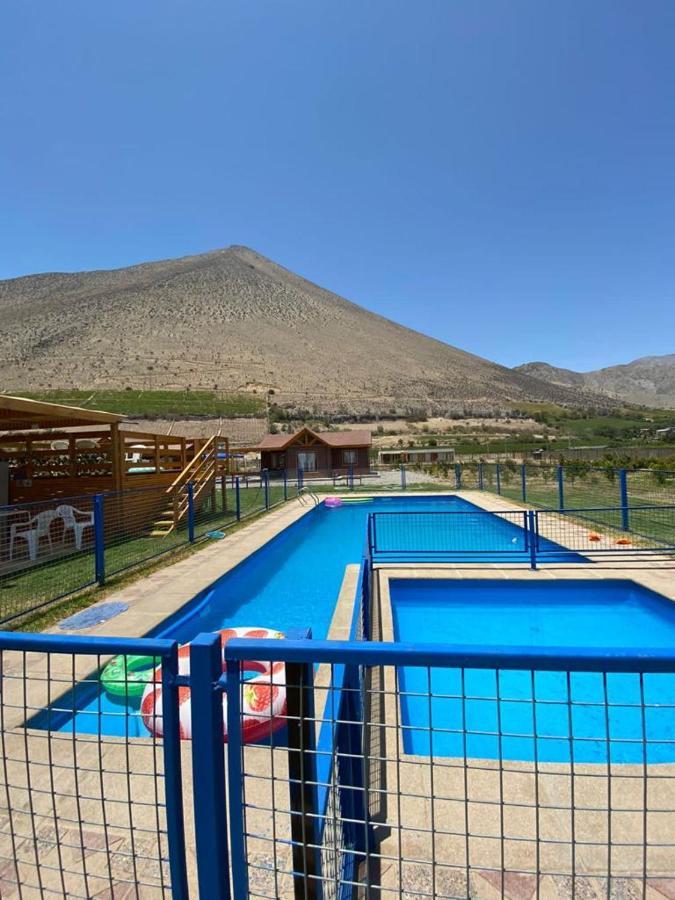 Cabanas Vicuna Cielo De Peralillo - Valle De Elqui Exterior photo